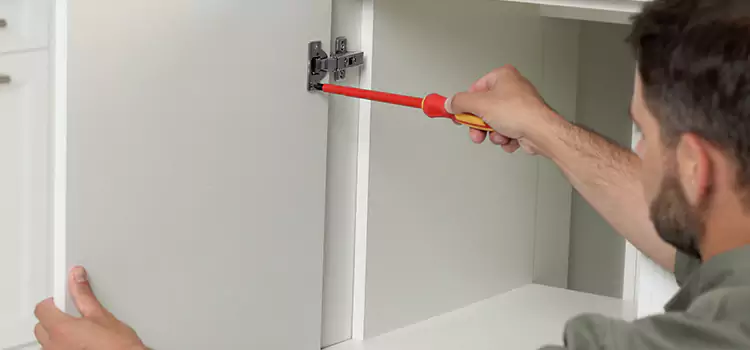 Screen Door Hinge Repair Reston